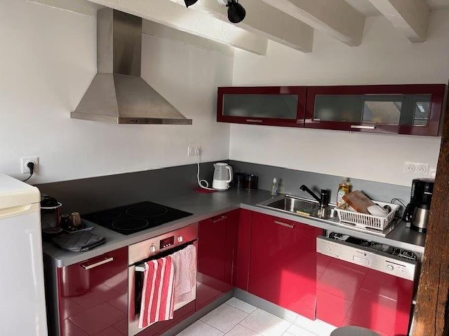 לה מאנש Appartement Calme Entre Ville Et Circuit מראה חיצוני תמונה